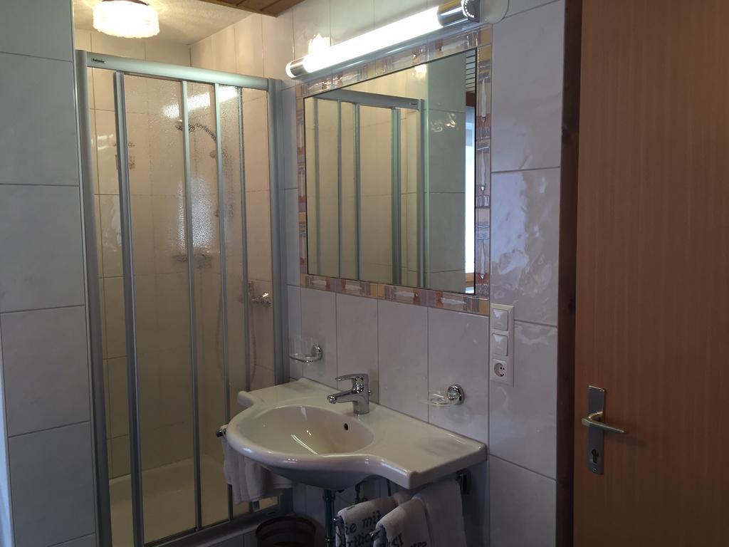 Haus-Nummer 355 Bei Renate & Roland プフンツ エクステリア 写真